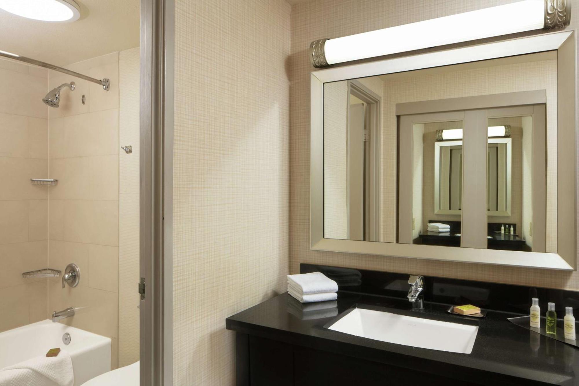 Doubletree By Hilton San Diego Hotel Circle Kültér fotó