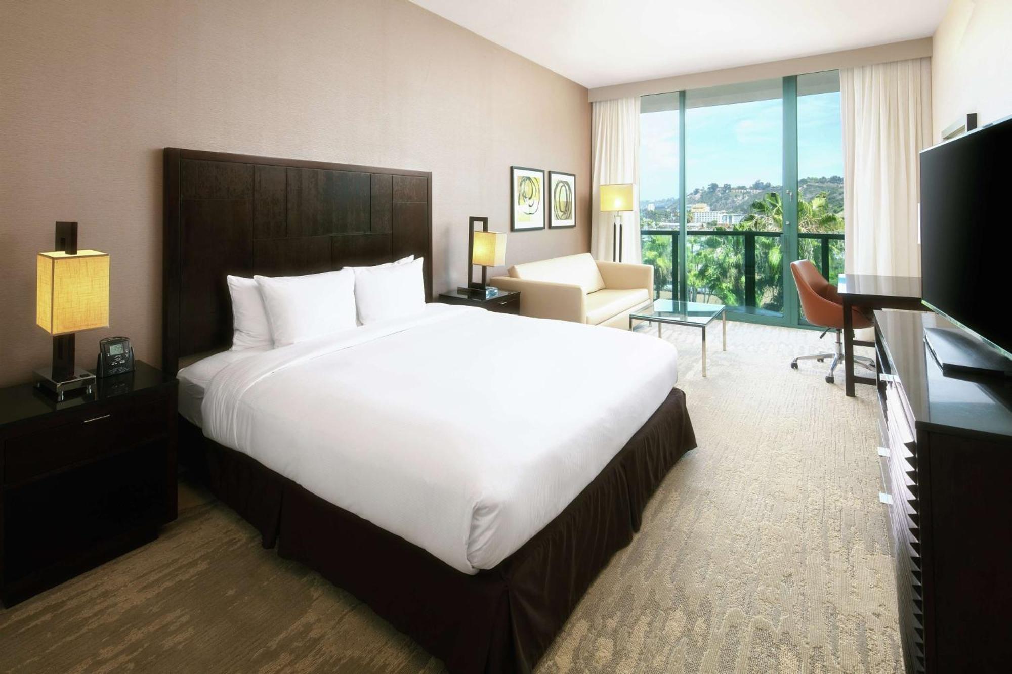 Doubletree By Hilton San Diego Hotel Circle Kültér fotó